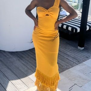 Yellow dress